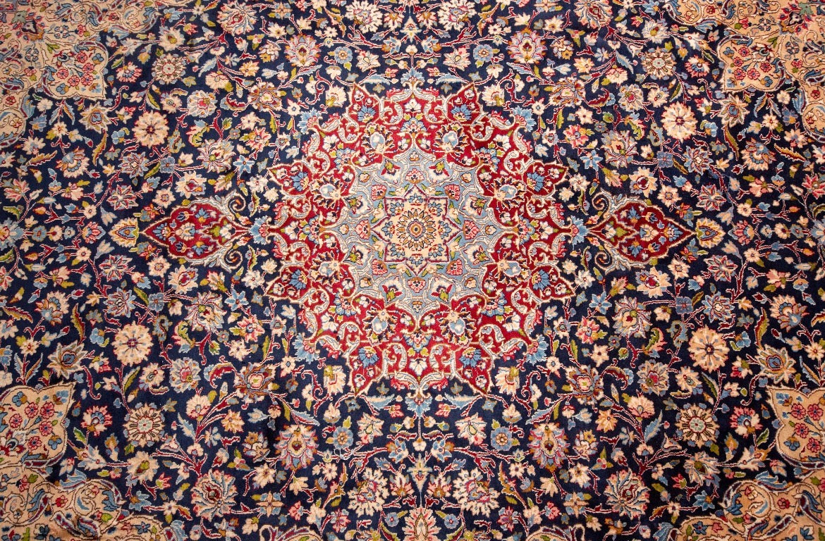 Finely Hand knotted Persian Kerman Rug 380x270 Approx.8.5x11 ft) (large room size)