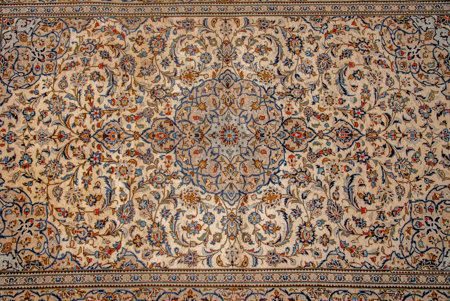 Hand knotted Persian Nain