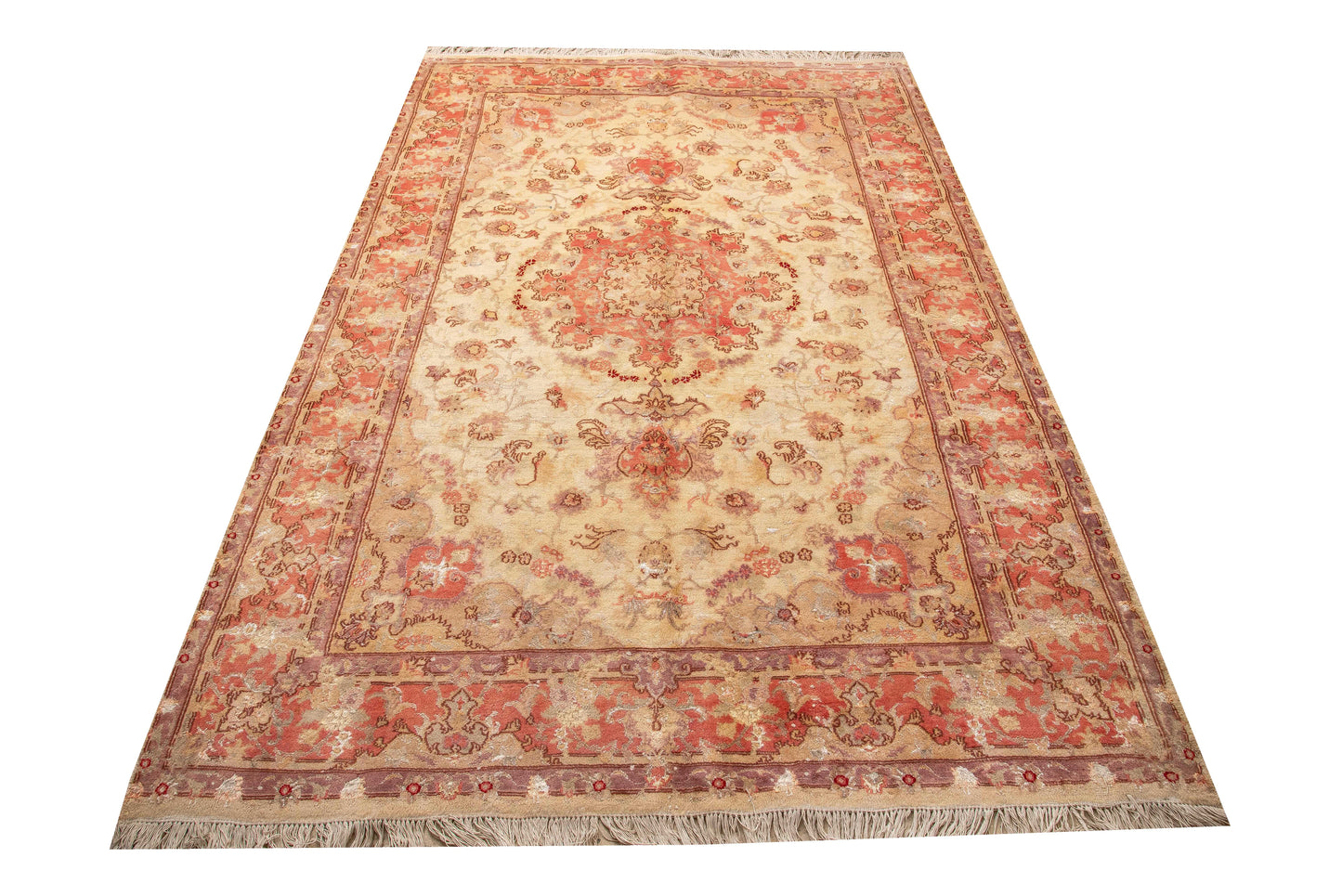 Hand knotted persian Tabriz