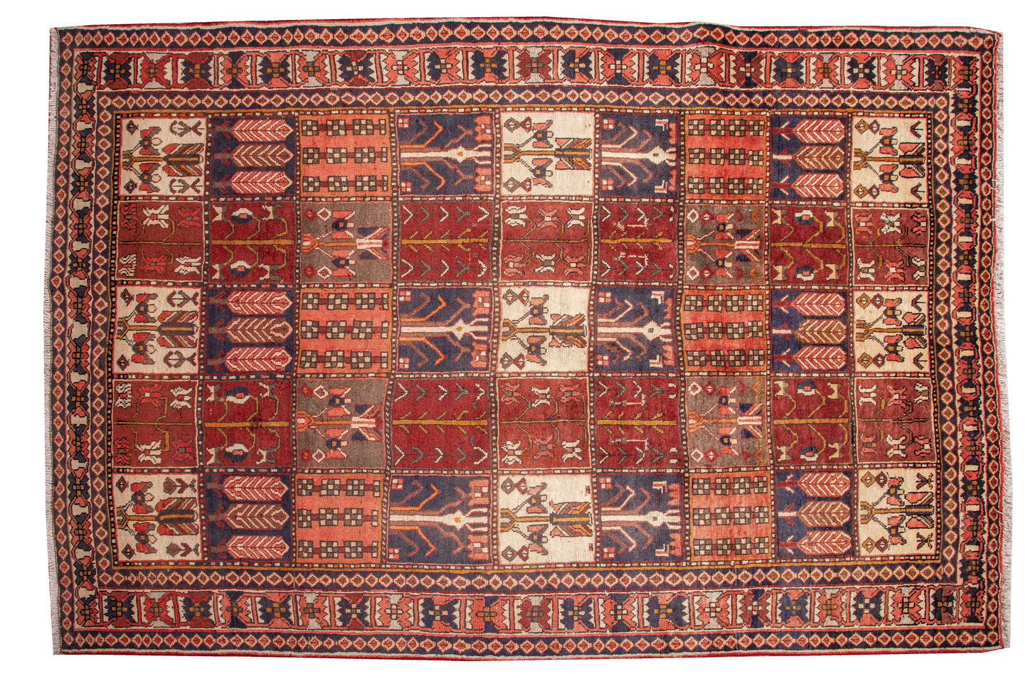 Persian hand knotted bakhtiyari