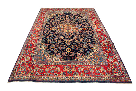 Hand knotted Persian Sarough
