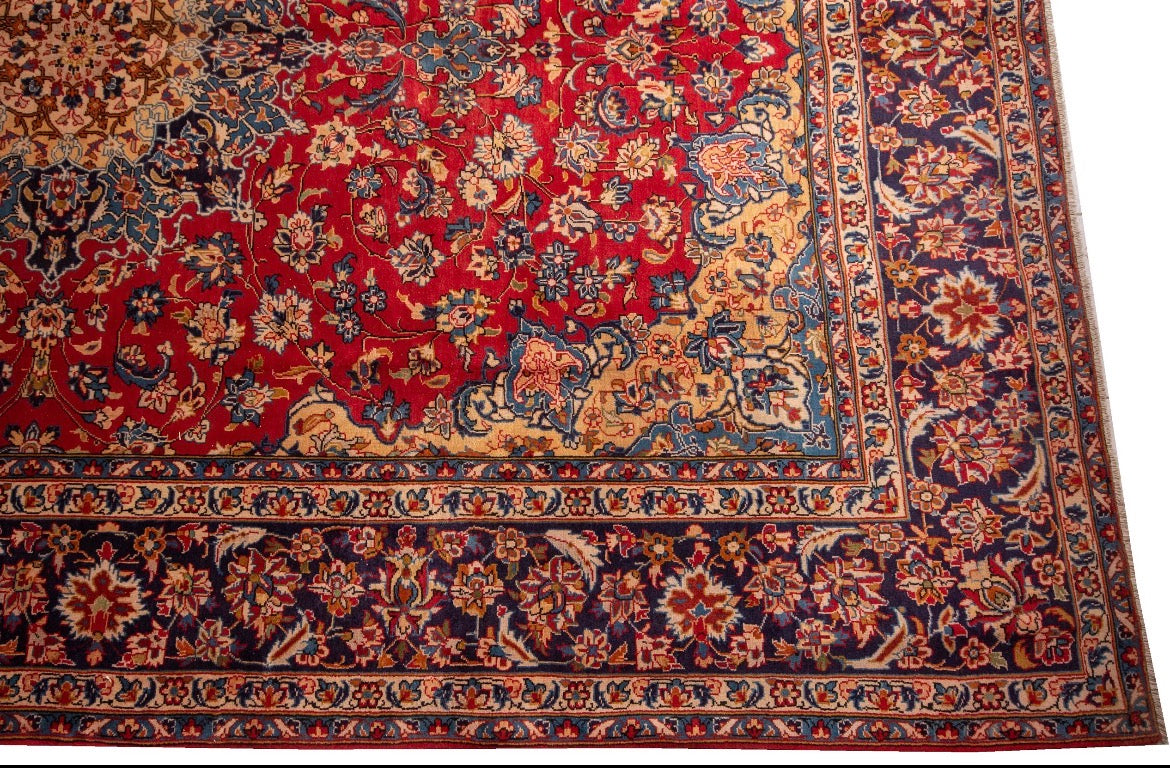 Great value Fine hand knotted Persian Isfahan Rug 100%wool 435x290 cm  (approx.11x9ft) large room size