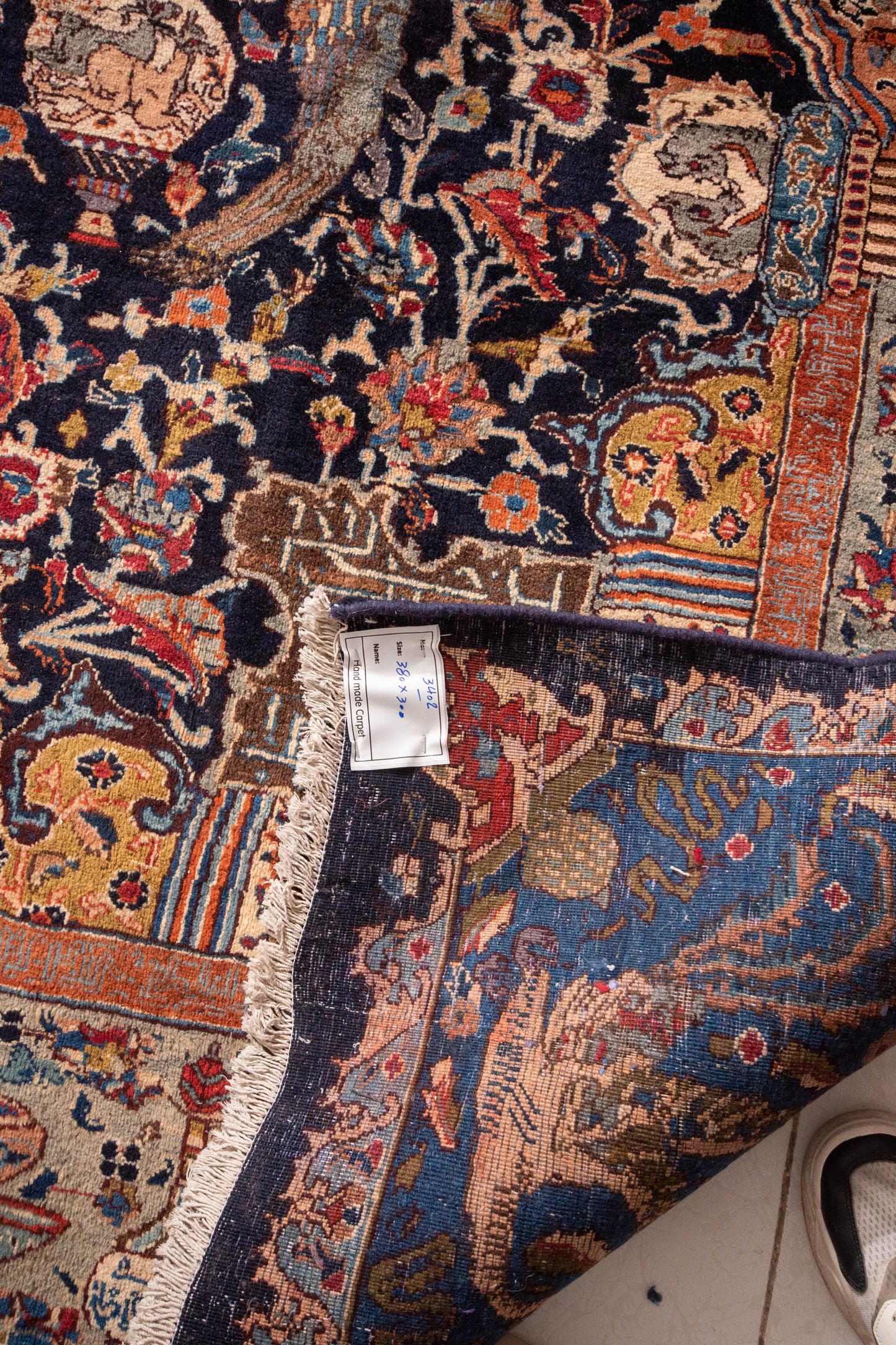 Finely Hand knotted Persian Treasure Kashmar Rug