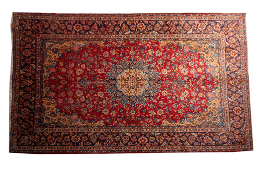 Finely Hand knotted Persian Isfahan Rug