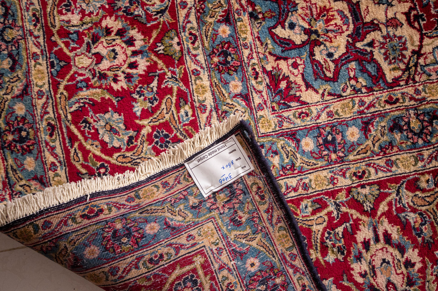 Finely Hand knotted Persian Markazi Rug