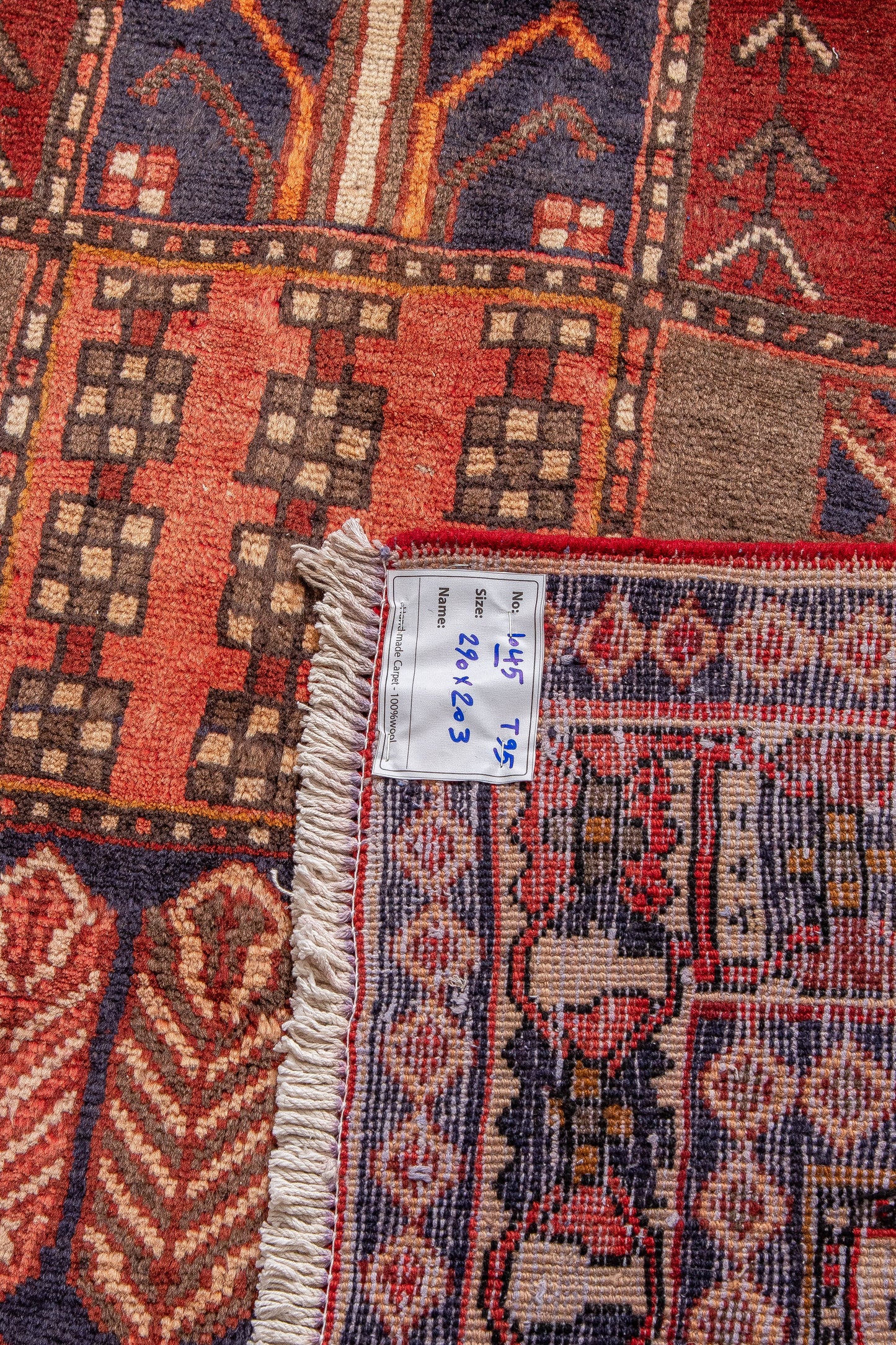 Persian hand knotted bakhtiyari