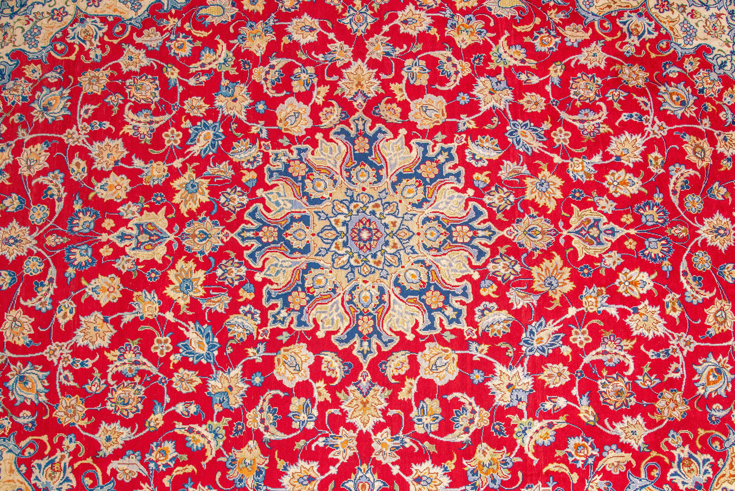 Hand knotted Persian Isfahan